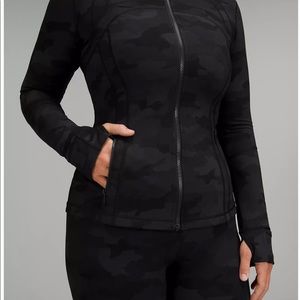 Size 4 Lululemon Define Jacket black camo